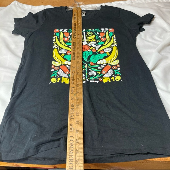 Willy Street Co-Op Madison Wisconsin Grocery Sz L Vegetable Organic T Shirt Tee - Picture 13 of 13